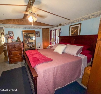 ATTENTION ALL CASH BUYERS! Welcome to this 3-bed, 2-bath 1991 - photo 23