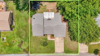 Wait... you can own a 3-bedroom home just a short golf cart ride - photo 24