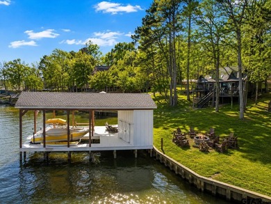 SELLER IS OFFERING $20,000 REMODEL ALLOWANCE. Tucked away on the - photo 29