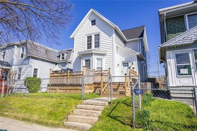 Welcome to 366 Tremont Street; a beautifully updated 4-bedroom - photo 31