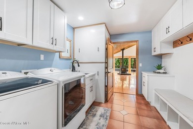 Privately nestled on 5.29 beautifully landscaped acres with - photo 41