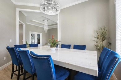 STUNNING 5,500 SQ FT ESTATE IN DESIRED GATED COMMUNITY!  8 - photo 8