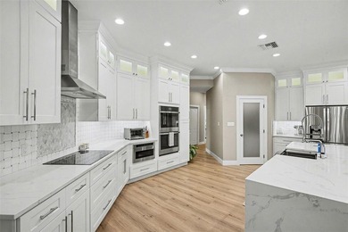 STUNNING 5,500 SQ FT ESTATE IN DESIRED GATED COMMUNITY!  8 - photo 10
