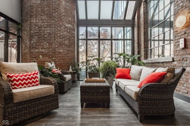 VIEWS! This incredible unit will leave you speechless! This