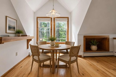 Enjoy top-floor living in this spacious 1-bedroom, 1-bath - photo 3