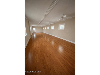Investor special with incredible potential near the waterfront! - photo 31