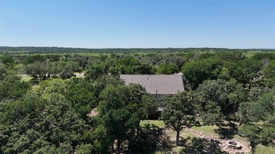 This exceptional Austin stone home offers 3 bedrooms, 2 - photo 30