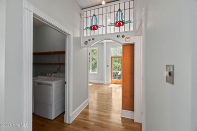 Welcome to 401 Harbor Dr, where waterfront living meets a - photo 38