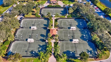 Welcome to this spacious single-family home in one of Boynton - photo 56