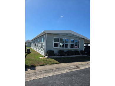 This Beautifully updated home offers so much.. This lovely 2 - photo 2