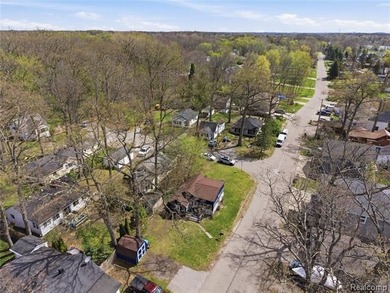 Seller will look at all reasonable offers.Imagine walking up - photo 25