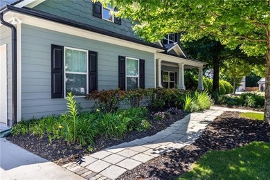 This beautifully maintained 4-bedroom, 2.5-bath home offers - photo 2