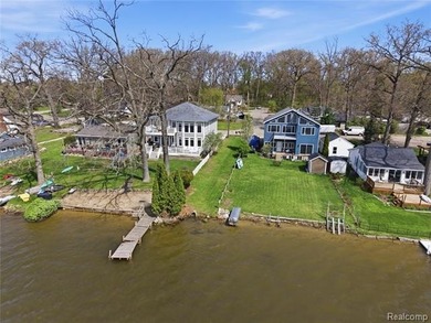 Seller will look at all reasonable offers.Imagine walking up - photo 33