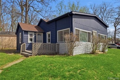 Seller will look at all reasonable offers.Imagine walking up - photo 41