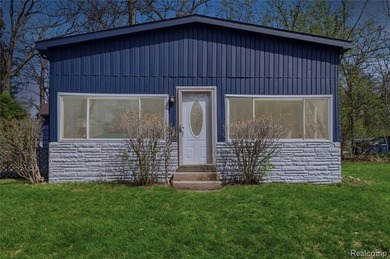 Seller will look at all reasonable offers.Imagine walking up - photo 45