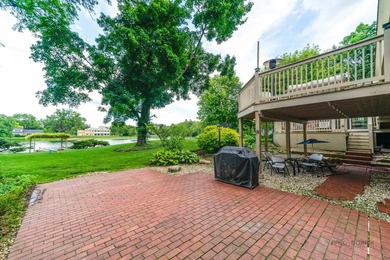 Welcome to this exceptional 5-bedroom, 4.1-bath ranch home - photo 47