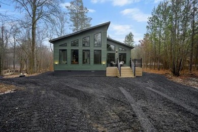 Broken Bow Lake Home For Sale in Broken Bow Oklahoma