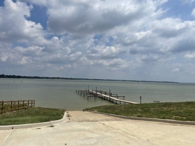 #90 Reduced! Corsicana-1.66 Acres Lot Very Close to RC Lake - photo 6