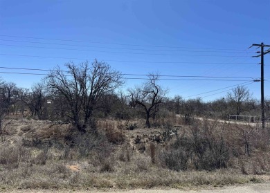 Lake LBJ Lot For Sale in Kingsland Texas
