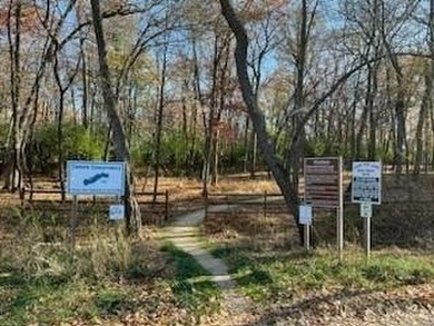 Build your sensational lakefront home within the Emerald Shores - photo 12