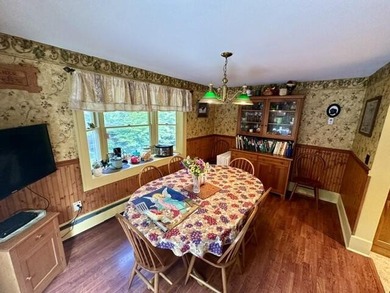 Welcome to 401 Lake Street -- a warm and inviting Adirondack - photo 20