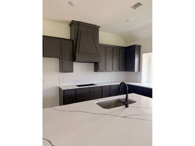 MOVE IN READ IN JUNE! Rare opportunity to own in the highly - photo 2