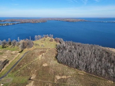 Rare opportunity to purchase the last waterfront lot on Passage - photo 4