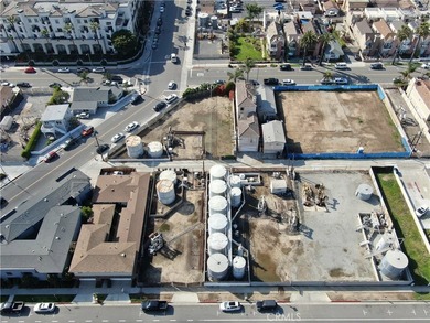 217 1st - photo 8