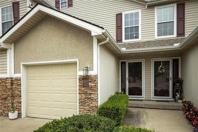 (private lake, pond, creek) Townhome/Townhouse Active Under Contract in Blue Springs Missouri