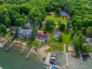 Experience the timeless charm of authentic Northern Michigan - photo 26
