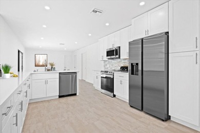Discover unparalleled luxury in the highly sought-after Hidden - photo 10