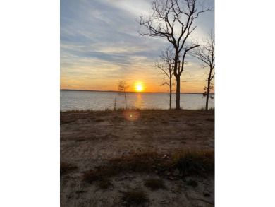 Queen of the Bend Subdivision, like its name, Toledo Bend Lake's - photo 11