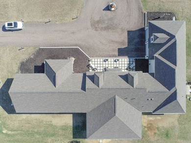Commercial Opportunity! Impressive home on over 4 acres on - photo 14