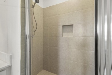 2 story newly built CBS 3-2 - 1 1/2 bath one car garage with new - photo 13