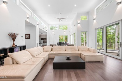 Known as the Wolf-Huang House, this architect-designed modernist - photo 19