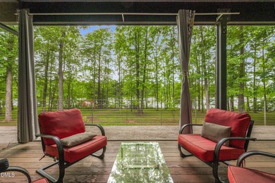 Known as the Wolf-Huang House, this architect-designed modernist - photo 38