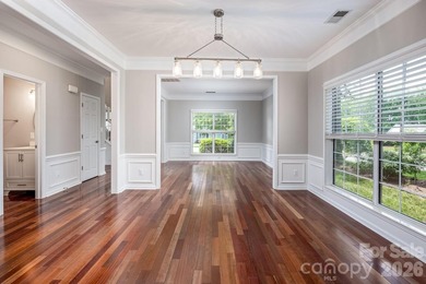 4 Bedroom, 2.5 bath open floor plan home in desirable Monterey - photo 3