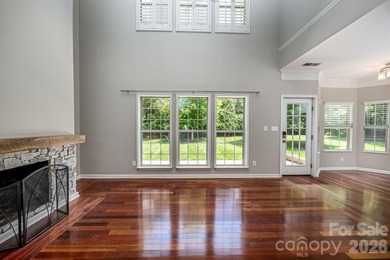 4 Bedroom, 2.5 bath open floor plan home in desirable Monterey - photo 5