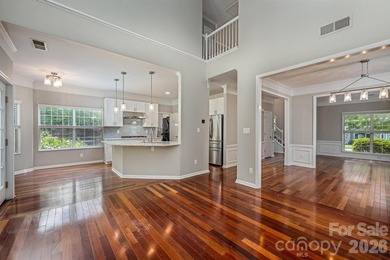 4 Bedroom, 2.5 bath open floor plan home in desirable Monterey - photo 7