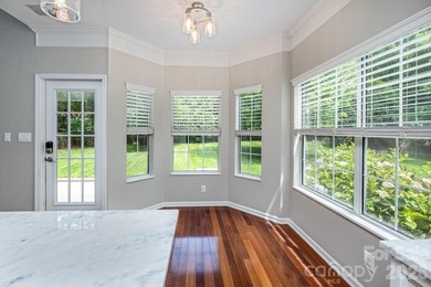 4 Bedroom, 2.5 bath open floor plan home in desirable Monterey - photo 10