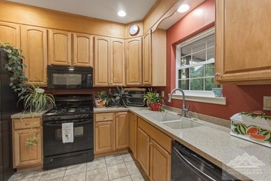 Experience beautiful New River frontage from this - photo 12
