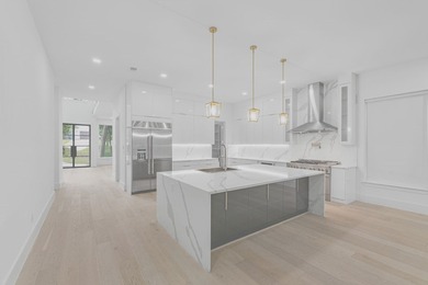 Luxury and comfort blend effortlessly in this exceptional - photo 15