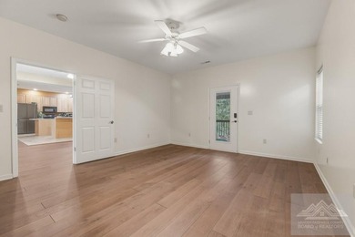 Experience beautiful New River frontage from this - photo 17