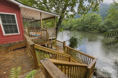 Experience beautiful New River frontage from this - photo 32