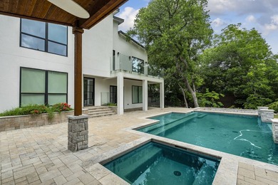 Luxury and comfort blend effortlessly in this exceptional - photo 35