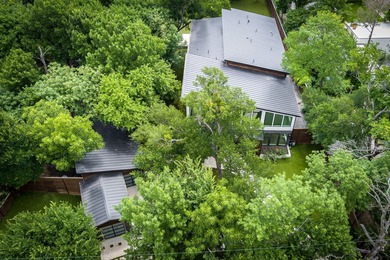 Luxury and comfort blend effortlessly in this exceptional - photo 38