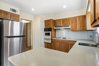 Welcome to this a well-maintained home offering comfort, space - photo 15