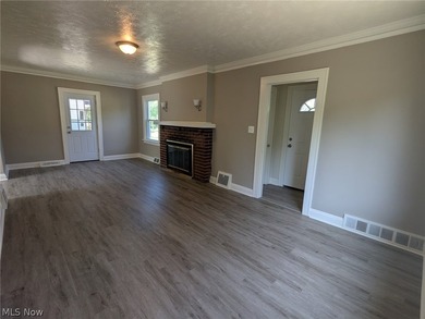 Welcome to 362 E 214th St, Euclid, a beautifully renovated 3 - photo 15