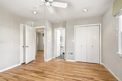 Welcome to this a well-maintained home offering comfort, space - photo 20
