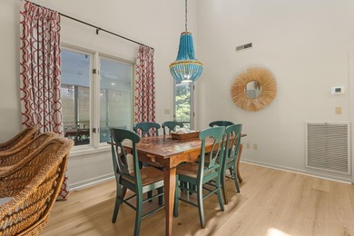 Updated lagoon-front home on one and a half lots in a quiet - photo 21